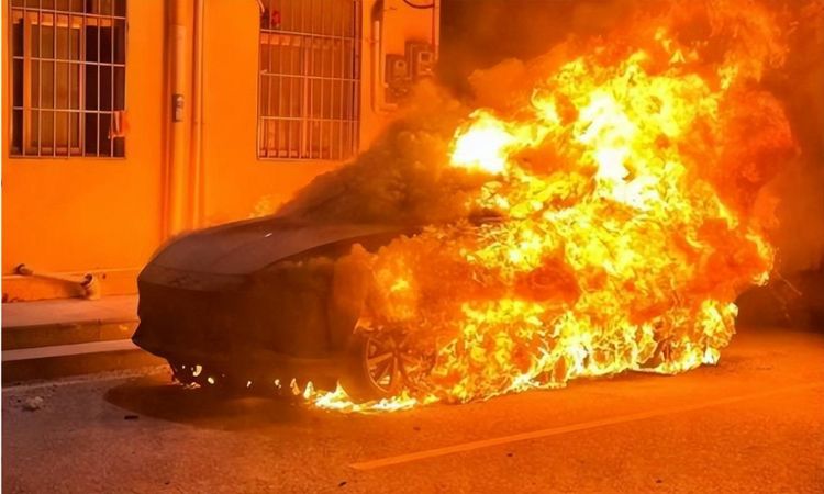 Fires in Cars Picture